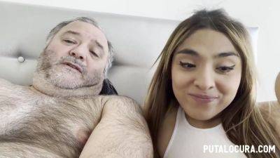 Petite Peruvienne - upornia.com