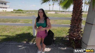 How Much Dick Do You Mouth Press? - upornia.com