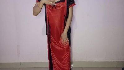 Nokrani Ne Nude Dance Kiya Gar Me Koi Nhi Thaa - upornia.com