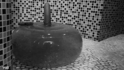 Tess - Alone in the shower - xxxfiles.com