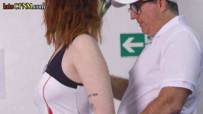 CFNM amateur tennis dominas give group HJ to lucky man - txxx.com