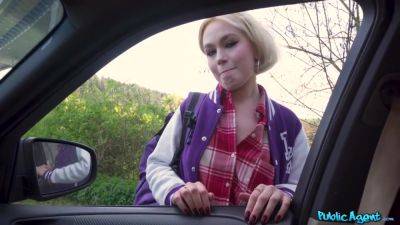 Sexy Blonde Hitchhiker - Greta Foss - hclips.com