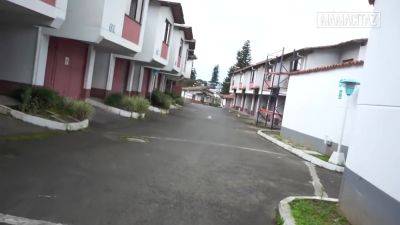 Lia Ponce - Lia Ponce In Free Premium Video Beautiful Latinas Linda Houston Steamy Fuck With Big Cocks Full Scene - upornia.com