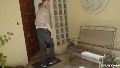 Jimmy Michaels - Slimthick Vic - Vic Marie - Jimmy Michaels, Elias Cash, and Slimthick Vic's MILF Threesome / 21.7.2022 - porntry.com