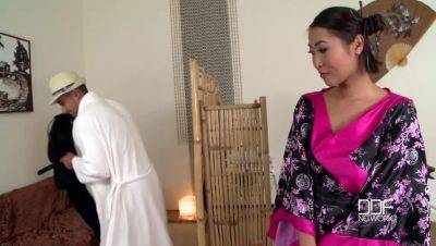 Sharon Lee - Pay Respect to This Honey - Sharon Lee - xxxfiles.com - France