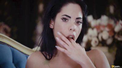 Megan Fiore - A Taste Of Italy - videooxxx.com - Italy