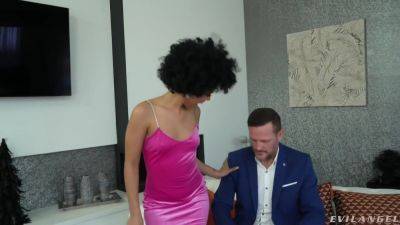 Selva Lapiedra - Hot-bodied Beauty Enjoys Dp - videooxxx.com