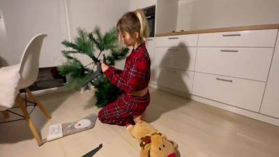 Its Almost Christmas But I Think I Got My Gift - hclips.com