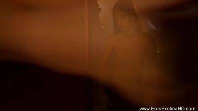 Making Love Is Easy With This Erotic Tantric Tutorial - hotmovs.com