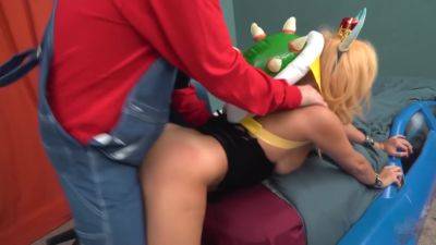 Mario Bros Parody - upornia.com