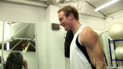 In The Gym 1080p - upornia.com