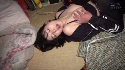 09881,SEX of a woman with a big dick - txxx.com