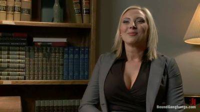 Group Of Guys Taking Advantage Of Skylar Price - videooxxx.com