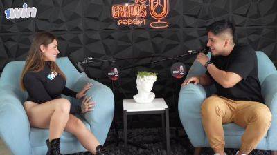 Podcast Gets Out Of Control Blowjob Deep Throat And Of Cum Live And Crispasquel With Sara Blonde - hotmovs.com