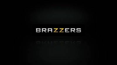 My Boss Is A Creep With John Strong, Kiara Mia - Brazzers - hotmovs.com