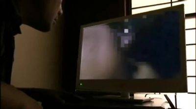 COL043-GQUAEWYVCD679874623 - hclips.com - Japan