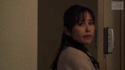 FZO449-EVGHQQKBFV953079194 - hclips.com - Japan