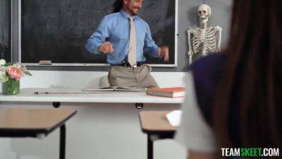 Tommy Gunn - Reese Robbins - Reese Robbins & Tommy Gunn in Found The Cheat Codes - InnocentHigh - hotmovs.com