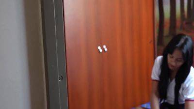 Student 18+ Wants Her Stepbrother To Fuck Her - hotmovs.com