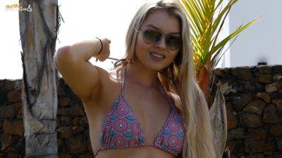 Beautiful In Blue - RealBikiniGirls - hclips.com