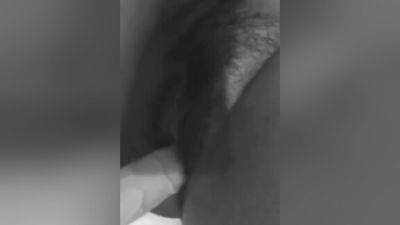 Indian Virgin Girl Play With Her Pussy - desi-porntube.com - India