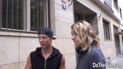 Elissen Sweet's cuckold partner watches BBC go wild as she gets double penetrated and licked - sexu.com