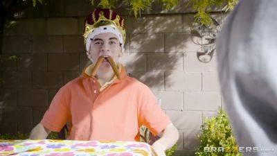 Mommy Issues - Part 1 With Alex D, Nina Elle - Brazzers - hotmovs.com - Germany