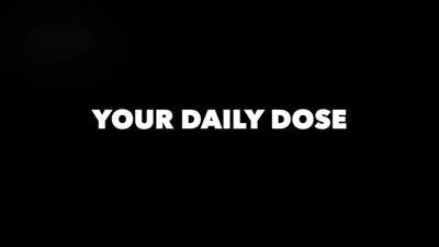 Glazing Big Booty Glasses With Gem Jewels - hotmovs.com