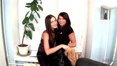 Slutty Girls Masturbating Together In The Office With A Thick Dildo - videomanysex.com