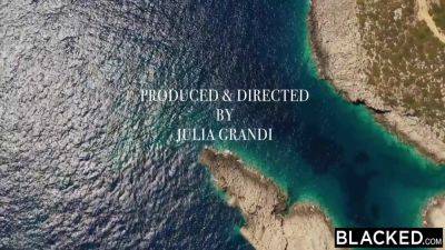 Bbc-loving Beauty Lisa Is A Pro At Sealing The Deal 12 Min With Hollywood Cash And Lisa Belys - hotmovs.com