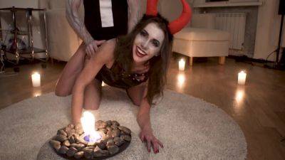Lustful Devil Passionately Fucks & Gets Halloween Facial - hclips.com