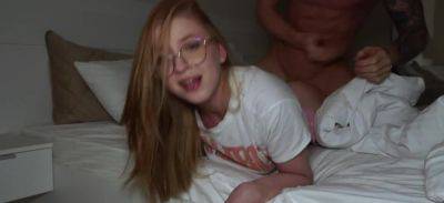 BACKSTAGE WITH THE CHEERLEADER - Crystal White - inxxx.com