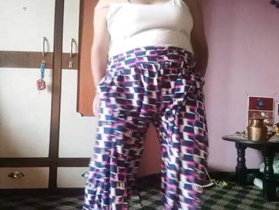 Asian Girl Masturbating - desi-porntube.com - India