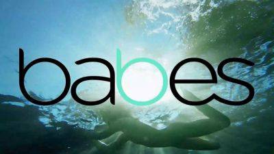 Blonde bombshell Natalia Starrv flaunts her lingerie & sensually masturbates in HD - sexu.com