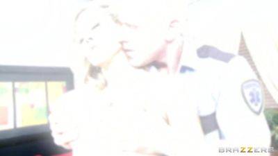 Emergency Dick With Johnny Sins, Brandi Love - Brazzers - hotmovs.com