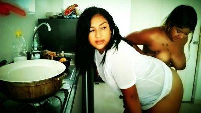 Season One....colombian Cooking & Show - upornia.com - Colombia