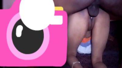 Valentine Day Per Bhabhi Se Milne Gaya Bhabhi Nagi Bed Per Pdi The Mene Unhe Godi Bna Ker Khoob Choda - desi-porntube.com - India