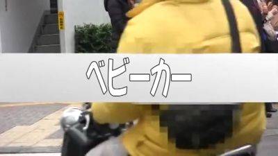 241027ラブラブな夫婦をナンパして寝取る225 - hotmovs.com