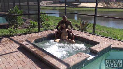 Rendezvous Lauren The Winter - videomanysex.com