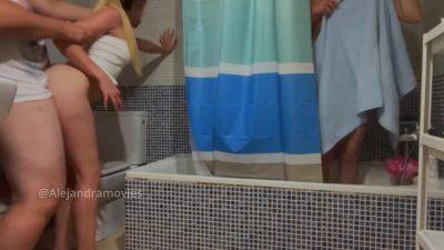 Alejandramoviess - While My Friend Is Showering I Fuck Her Amateur Boyfriend - hclips.com