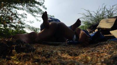 Desi Aunty Outdoor Sex - desi-porntube.com - India