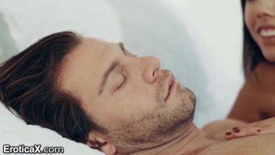 Rachel Rivers And Seth Gamble - Pirates Fantasy Comes True! - hotmovs.com