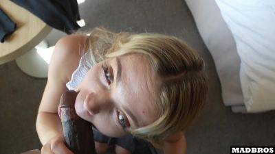 Petite Blonde In Une Innocente Babysitter Francaise Bien Baisee Pour Avoir Foutu Le Desordre Et Elle Adore Ca !!! - hclips.com - France