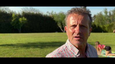 HUNT4K. Cuck Sees Pond Pound - hotmovs.com - Czech Republic