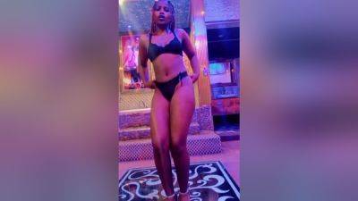 Enjoy This Black Caribbean Woman With A Big Butt - desi-porntube.com - India