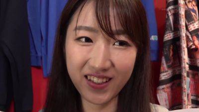 AV制作会社なのでAV女優の気持ちを知るべく全裸業務を行う - txxx.com - Japan