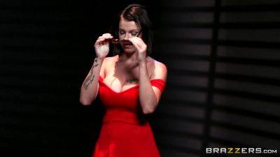 Bill Bailey - The Blindfold Massage With Peta Jensen, Bill Bailey, Jessy Jones - Brazzers - hotmovs.com