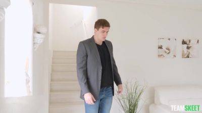 Jamie Jett & Michael Swayze in Tiny Jetsetter - ExxxtraSmall - hotmovs.com