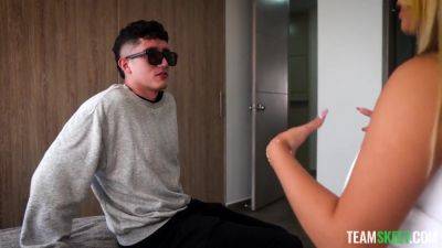 Victoria Love & Pipeboy in When You're in Need - OyeLoca - hotmovs.com