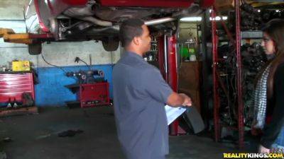 Big Booty Brookes - RealityKings with Voodoo, Tiffany Brookes - hotmovs.com